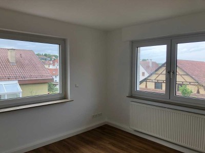 Erstbezug nach Kernsanierung, sonnig helle 4-Zimmer-Wohnung  mit Balkon in Schwieberdingen
