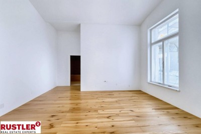 Großzügige 2-Zimmer-Altbauwohnung mit charmantem Gewölbe