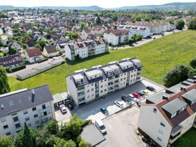 Neu renovierte DG Wohnung in einem Energetisch Saniertem Gebäude