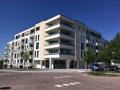 Hochwertige Seniorenwohnung 2-Zimmer barrierearm, Balkon, Außenstellplatz, Idstein