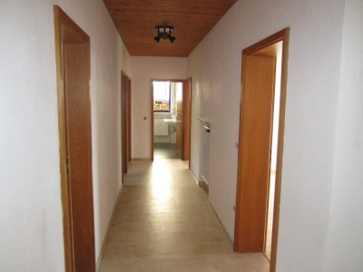 Schöne 3 1/2 - Zimmer EG Wohnung mit Garten in Stammham
