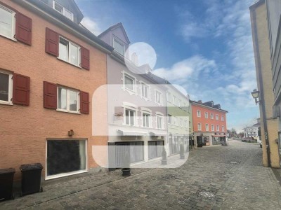 Saniertes Altstadthaus mit Dachterrasse!