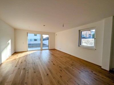 Bezugsfertig - bezugsfertige 3 Zimmer Erstbezugs-Gartenwohnung in Ruhelage im Ortszentrum Hallwang!