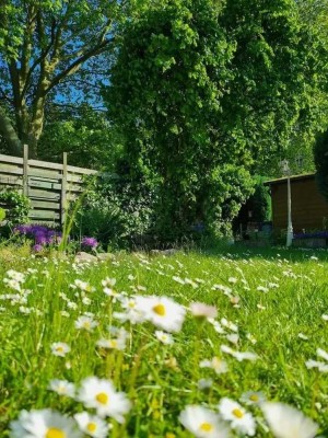 Zweifamilienhaus 2WE u. DG  mit schönem Garten und Doppelgarage ( VON PRIVAT ) in Alsdorf-Hoengen