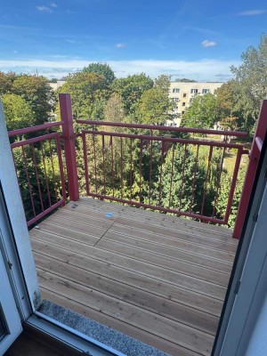 Helle 2-Raum-Wohnung mit Balkon in MD Stadtfeld-Ost