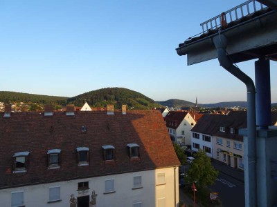 Über den Dächern von Erlenbach - attraktive 3-Zimmer-Wohnung mit zwei Balkonen