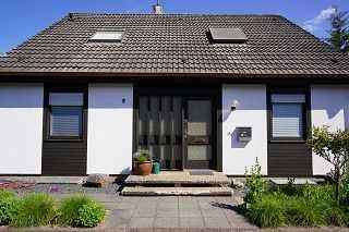 Freistehendes Einfamilienhaus 160qm Wohnläche 846qm Grundstück