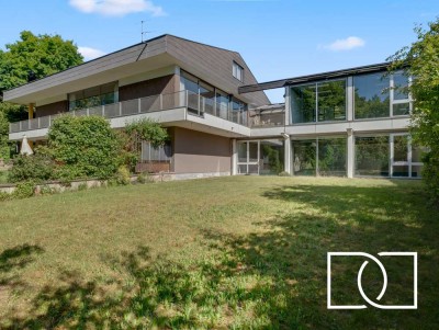 Zwei Wohnhäuser! Großzügiges Familiendomizil mit Gartenidylle und flexibler Nutzung in Bayreuth