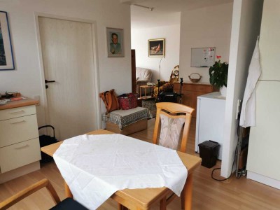 Seniorenwohnanlage - Gepflegte 2 ZKB mit Balkon