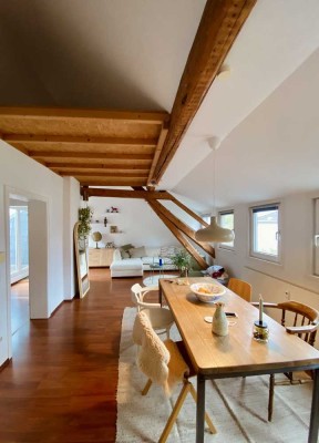 Lichtdurchflutete 2-Zimmer Wohnung mit Dachterrasse