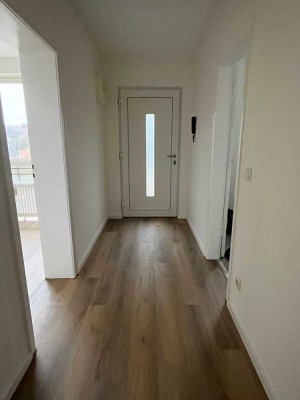 Helle 2-Zimmer Wohnung im 3. OG in Wuppertal