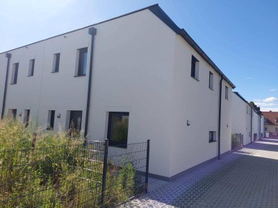 PROVISIONSFREI: Doppelhaus von hoher Qualität - nur noch ein Stück verfügbar