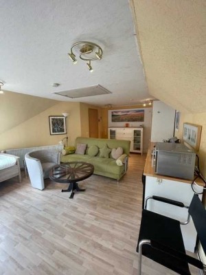Möbliertes 1-Zimmer-Apartment im Habenhausener Dichterviertel für Pendler, 37 qm, 643 € inkl. NK