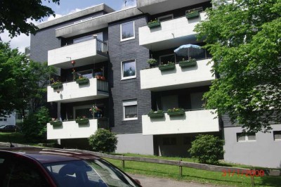 Helle 3 Zimmerwohnung mit Balkon, 3-fach Verglasung