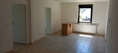 Weilrod, 3-Zimmer-Hochparterre-Wohnung