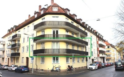 Große möblierte Wohnung mit Balkon der Extraklasse, inkl. Einbauküche