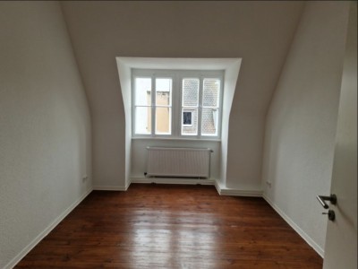 Zimmer in 5er WG, frisch renoviert, zentral in Nürnberg, 2 Bäder, 2 WCs
