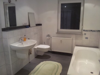 ruhige 2-Zimmer Wohnung 55m² mit Einbauküche