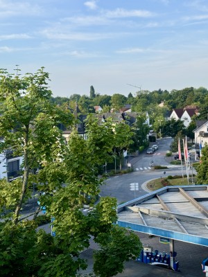 2-Zimmer-Wohnung mit moderner Einbauküche und Balkon – Friesenstraße (Nähe Europakreisel)