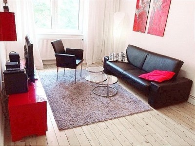 Modernisierte, möblierte 2-Zimmer-Stadtwohnung, ca. 50 qm Wohnfläche