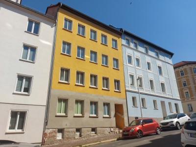 Saniertes Mehrfamilienhaus mit Potenzial im Ostviertel