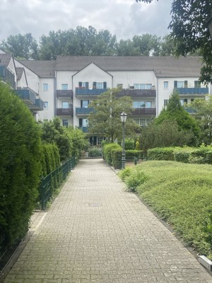 Stilvolle 3-Raum-Wohnung mit Balkon in Düsseldorf