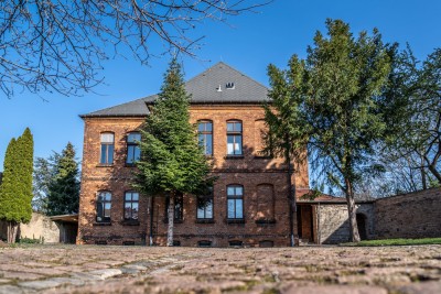 Ab sofort wieder freie Zimmer im Alten Pfarrhaus - Studieren in Bernburg - Wohnen mit Stil - EG Z3