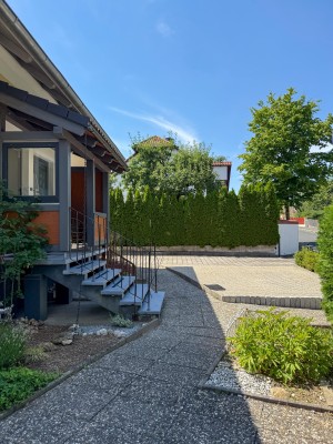 Zweifamilienhaus in Parsberg mit AnbaumöglichkeitZweifamilienhaus in Parsberg mit AnbaumöglichkeitZweifamilienhaus in Parsberg mit Anbaumöglichkeit