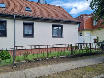 Schöne 4-Zimmer-Doppelhaushälfte in Neustrelitz