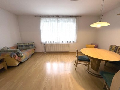 Eingerichtete 2-Zimmer-Wohnung mitten in Wels - auch WGs möglich - provisionsfrei