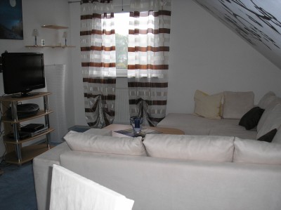 Schöne 2 - Zimmer Wohnung