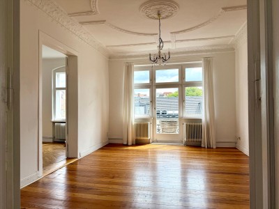 4,5-Zimmer-Altbauwohnung in Charlottenburg