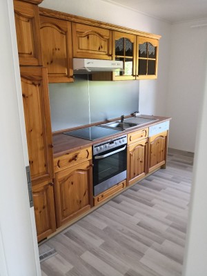 3 Zimmer EBK Bad mit Dische