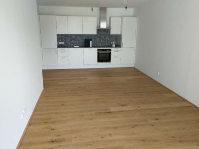 2-Zimmer Wohnung mit Loggia *PROVISIONSFREI*