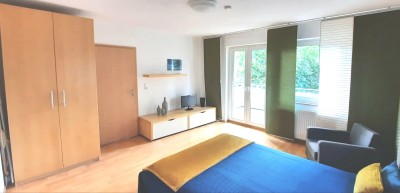 2-Raum Wohnung Top Lage in Stuttgart Möhringen, Voll Möbliert mit Einbauküche und Zubehör,  WLAN,  Nähe ÖPNV