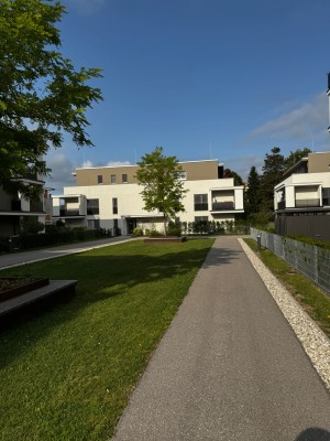 ? Luxuriöse Gartenwohnung mit über 300 m² Grünfläche ? Wohnanlage „Blattgold“ | Feschnig | Klagenfurt ________________________________________ ✅ Wohnen wie im eigenen Haus – mit