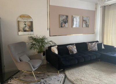 Luxuriöse 4 Zimmer Wohnung