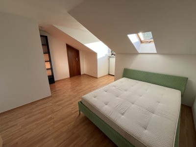 Völlmöblierte, helle 2-Zimmerwohnung in München Waldtrudering