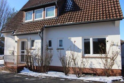 Vollständig renovierte 3-Zimmer-EG-Wohnung zur Miete in Weyhe