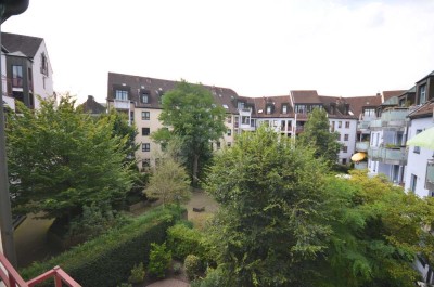 Barrierefreie Drei- Raum- Wohnung mit Balkon im Hildener Zentrum