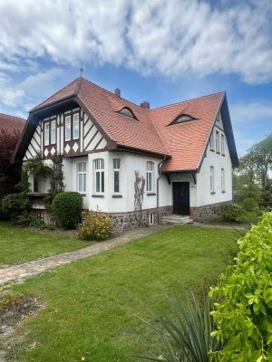 Villa mit zwei Wohneinheiten,  nahe der Ostsee