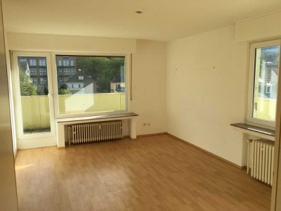 Helle 3-Zimmer Penthouse-Wohnung in Schwelm, 4. OG