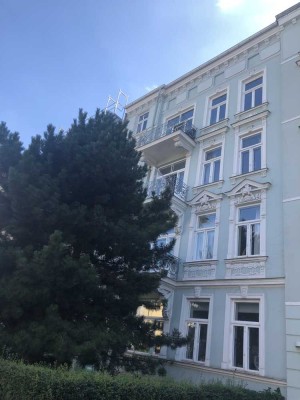 Wunderschöne Altbauwohnung im Herzen der KTV