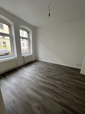 Frisch Renoviert! - gemütliche 3-Zi.-Wohnung