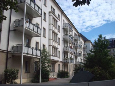 Attraktive 4-Raum-Wohnung mit Balkon
