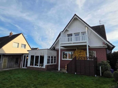 Großzügig - perfekt auch für 2 Generationen - in toller Wohnlage!