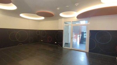 Für Studenten: Schönes 1-Zimmer-Apartment mit Balkon