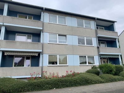 Kiel-Friedrichsort:  Freie 3 Zimmer Eigentumswohnung. Loggia. EG. 72 m².