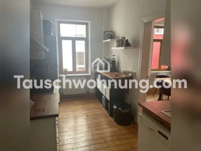 Tauschwohnung: Große Wohnung mit Altbaucharme, Maisonette, Sonnenbalkon