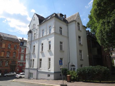 ++ Schnäppchen - frisch renovierte Dachgeschosswohnung im Stadtzentrum ++